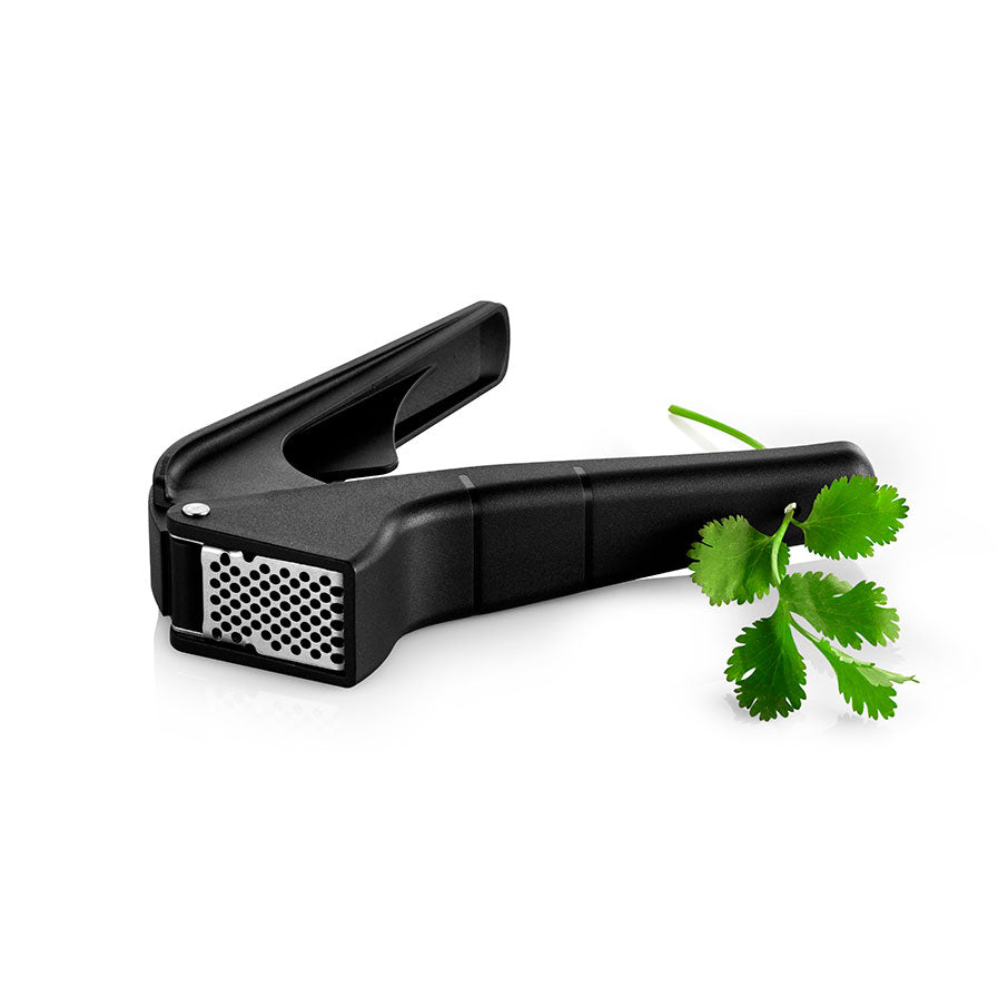 Tupperware® Garlic Press | Peel, Press, Prep Garlic & Fresh Herbs
