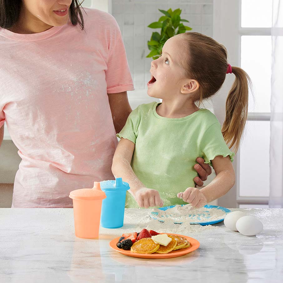 Tupperware® Bell Tumblers & Sipper Seal® Set | 4 Toddler Sippy Cups with Lids
